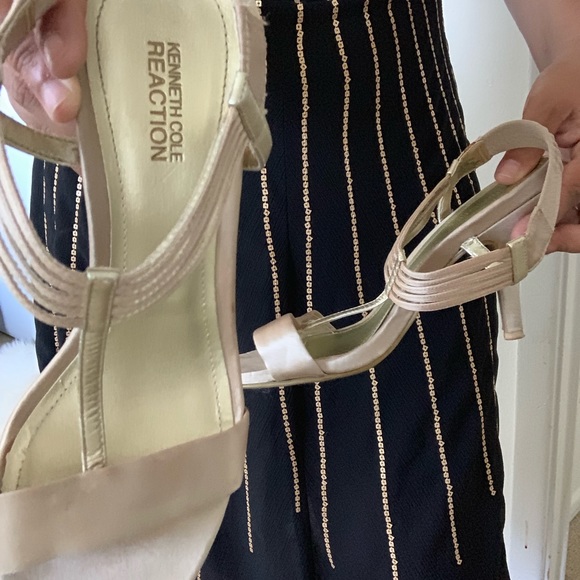 Black Chiffon-like Skirt; with flat gold sequins. - Picture 5 of 6